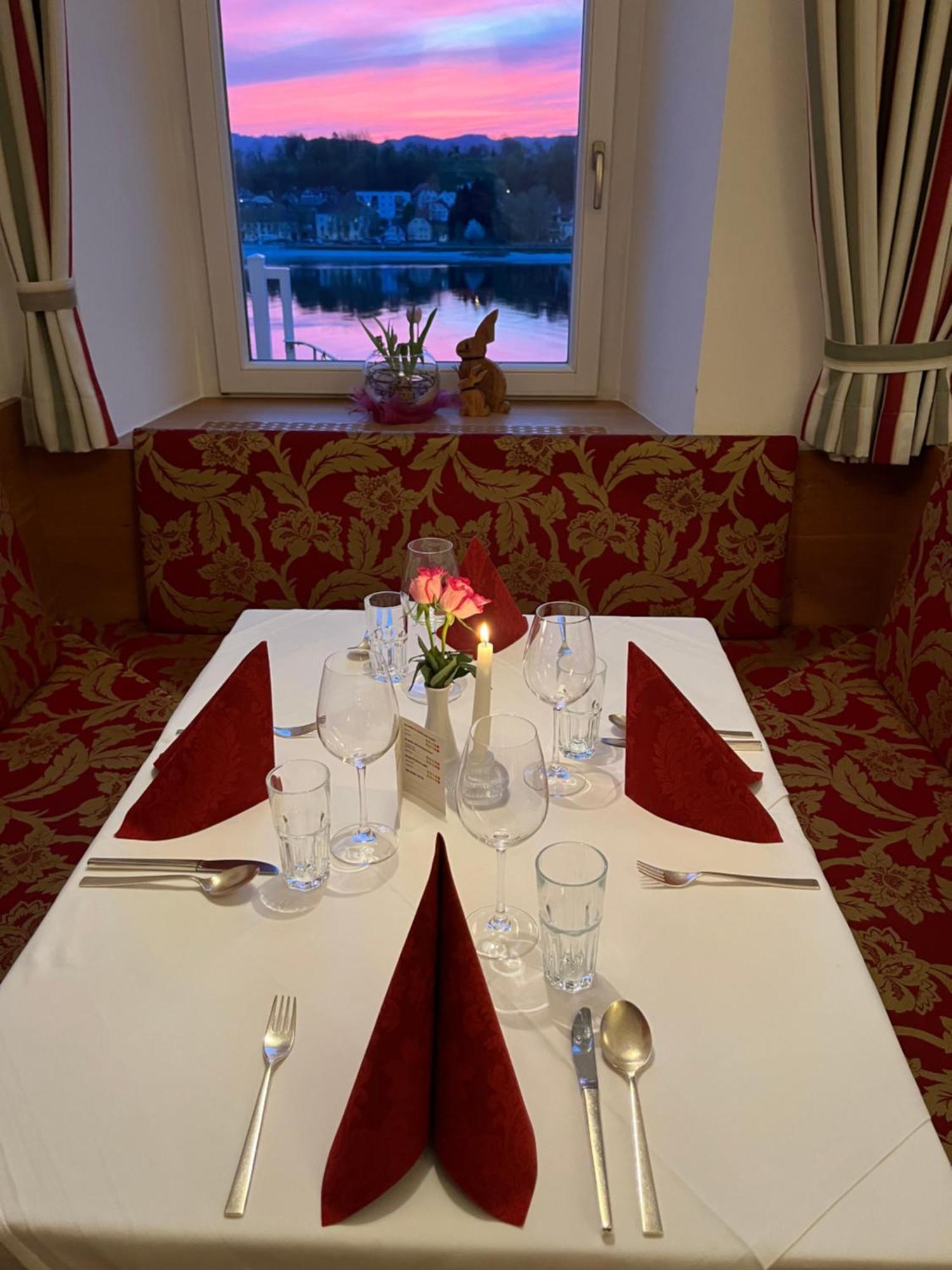 Hotel-Restaurant Faustschloessl Feldkirchen an der Donau Extérieur photo